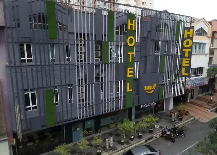 Smile Hotel Wangsa Maju